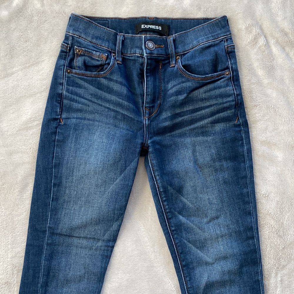 Express Jeans - Picture 2 of 3